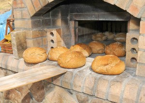 small-potatoes-farm-brick-oven